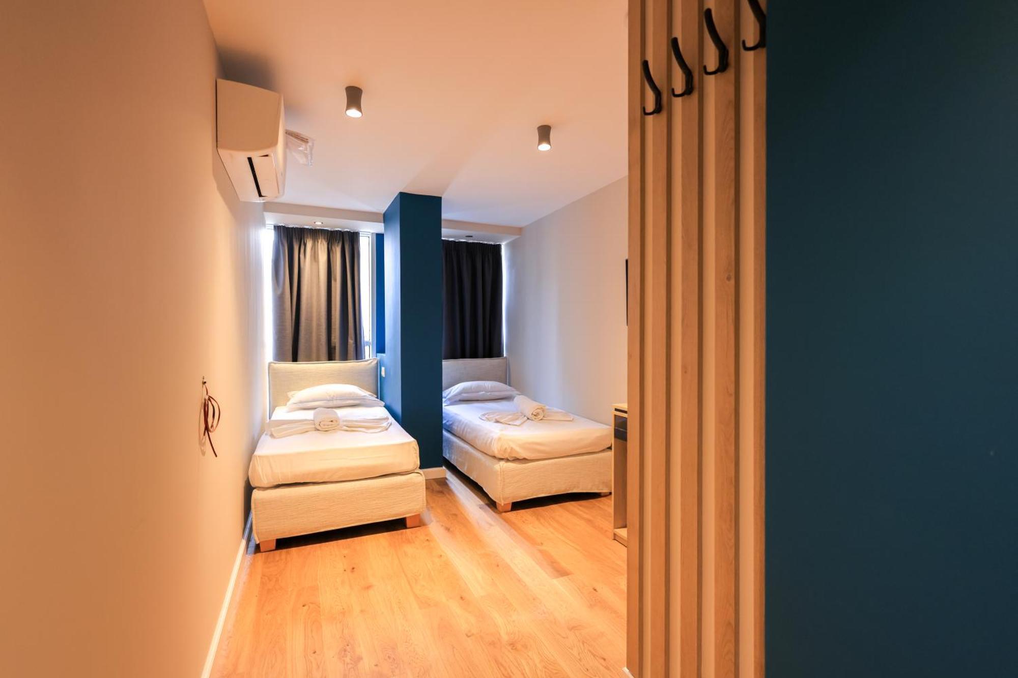 Grandstay *